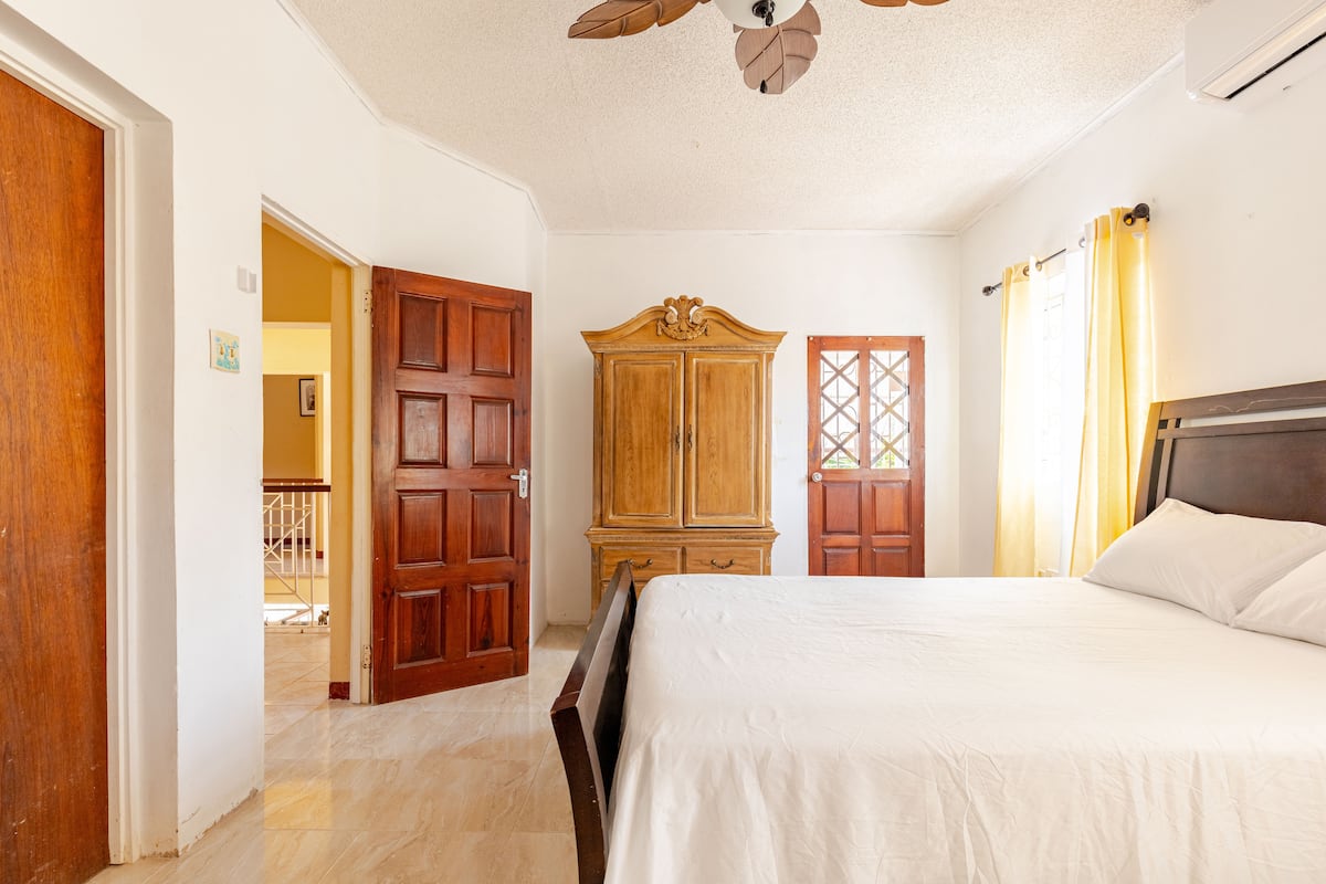 Queen bedroom with private balcony